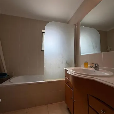 Apartment Lobo