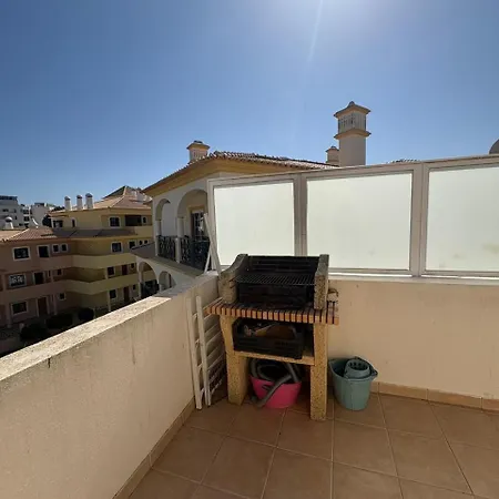 Apartment Lobo